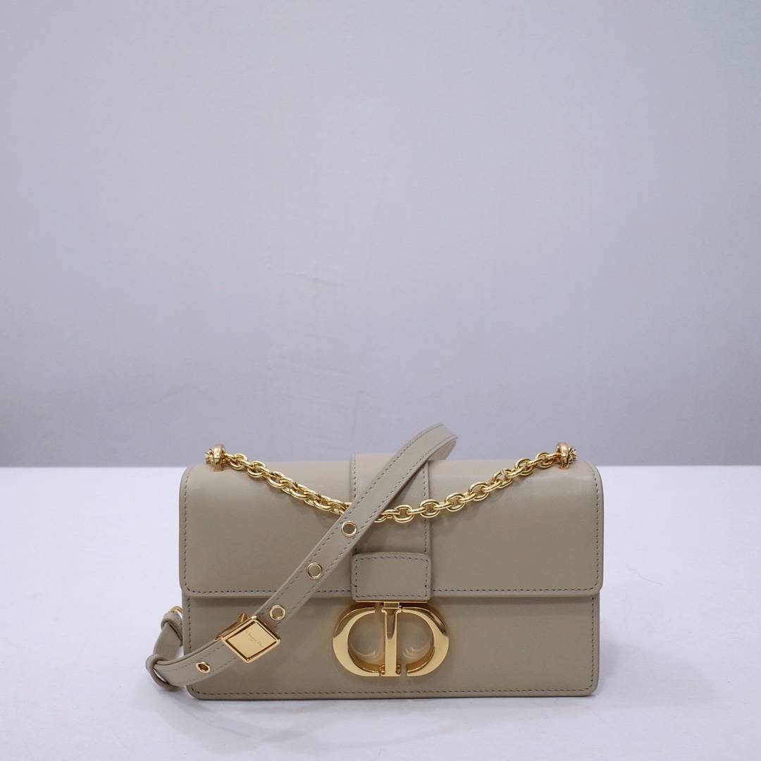 30 Montaigne East-West Bag with Chain Beige Supple Calfskin